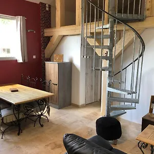 Au Mas Pommier , Arles France